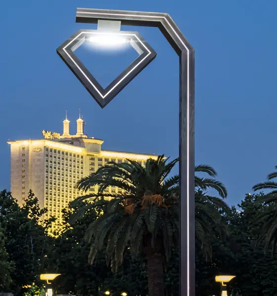 Laser-cut pole design 4