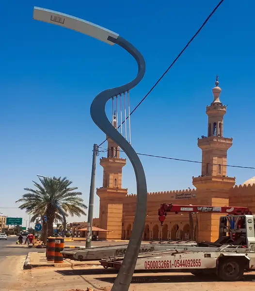 تصميم عمود إنارة بالقصّ الليزري 26